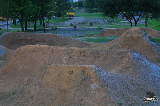 Skatepark w Olkuszu - trasy trialowe 