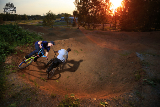 Skatepark w Olkuszu - tory dirtowe 