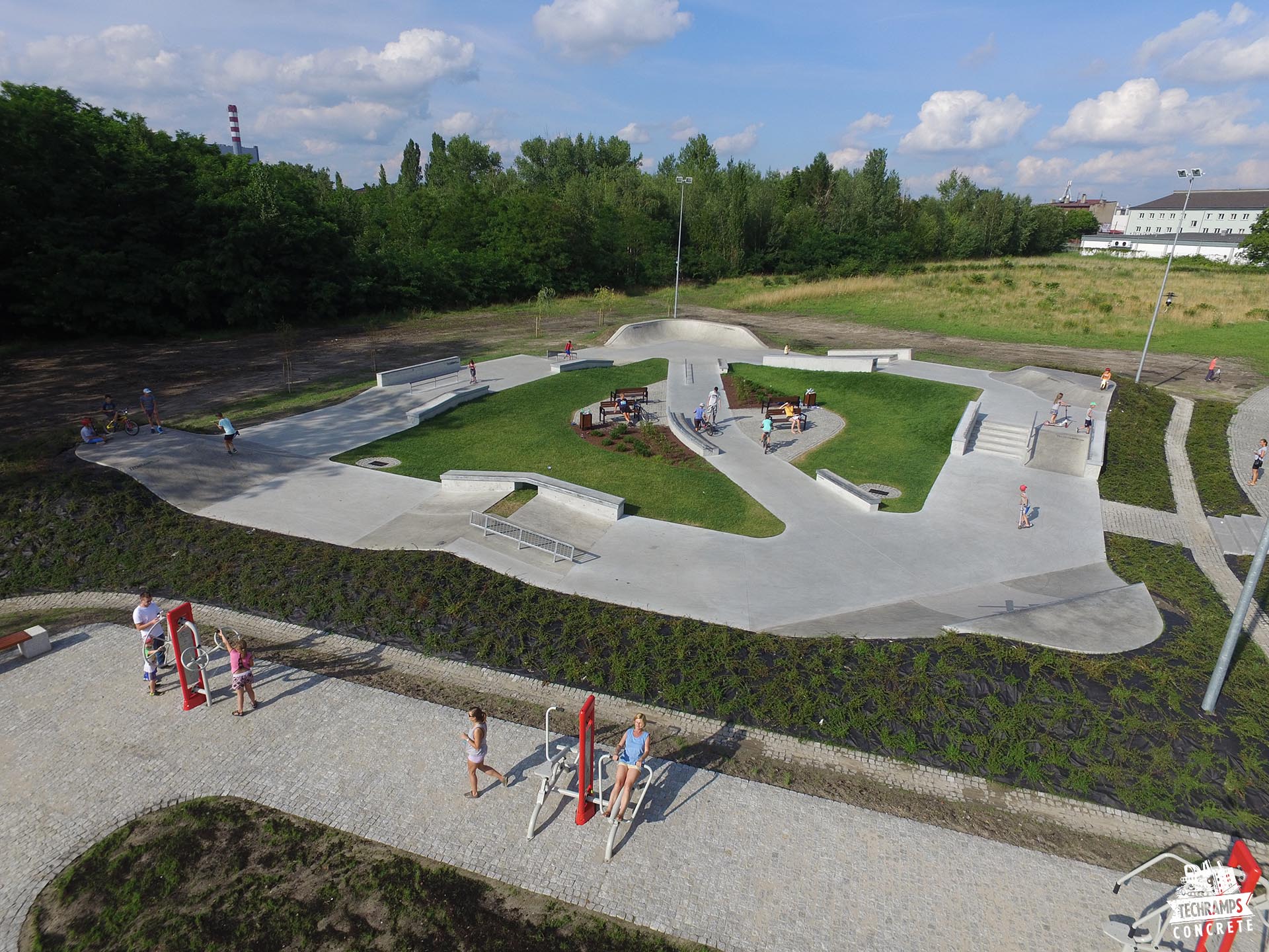 skatepark chorzow betonowy