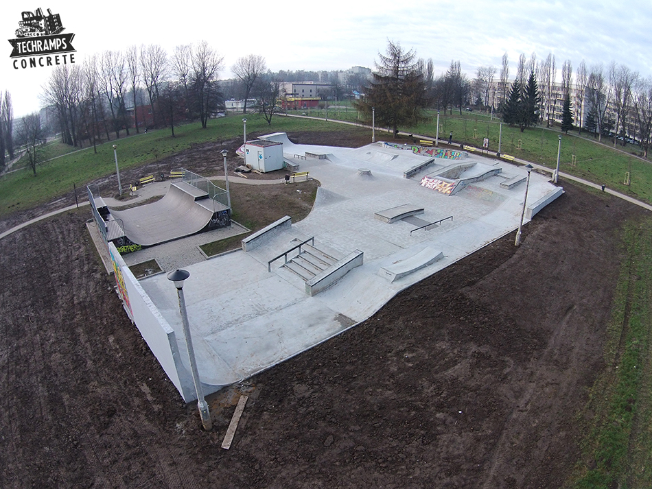 Skatepark betonowy Mistrzejowice - po rozbudowie 